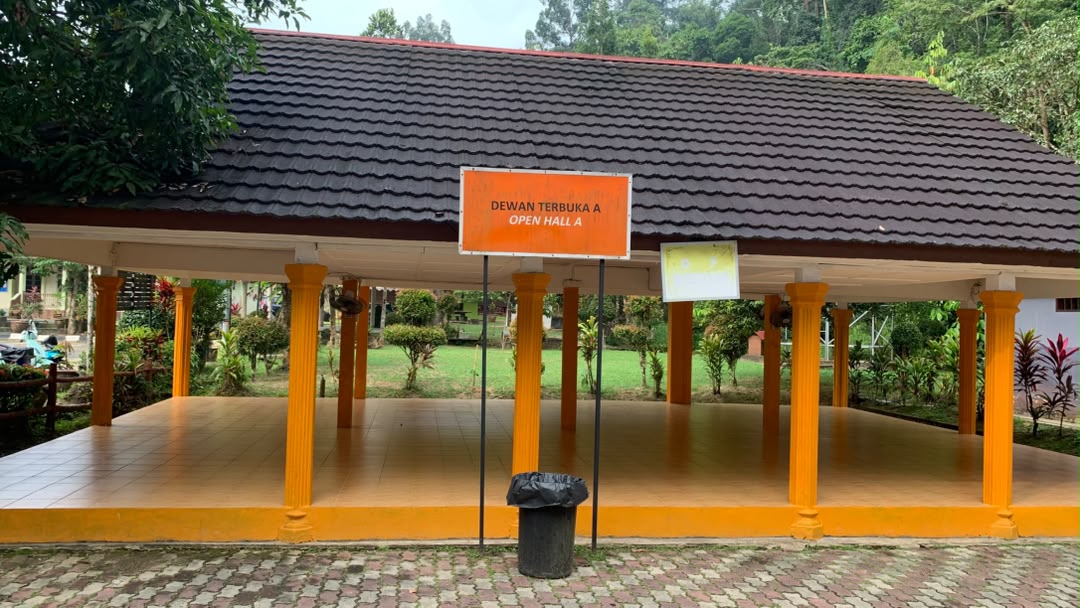 View Dewan Terbuka @ Lata Belatan